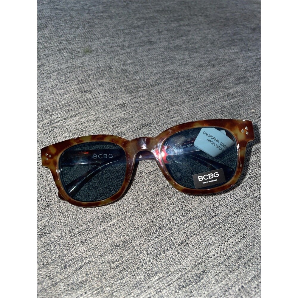 BCBG Tortoise Shell Brown Women’s Sunglasses New